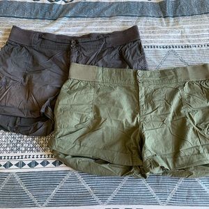 Lot of 2 Cotton summer shorts plus size 18 Torrid
